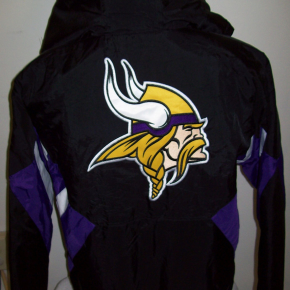 Vieille Chemine XL Des Vikings Du Minnesota, Look Vintage Sans Marque - Parfait Pour Un Style West Wind Ou Bucannier